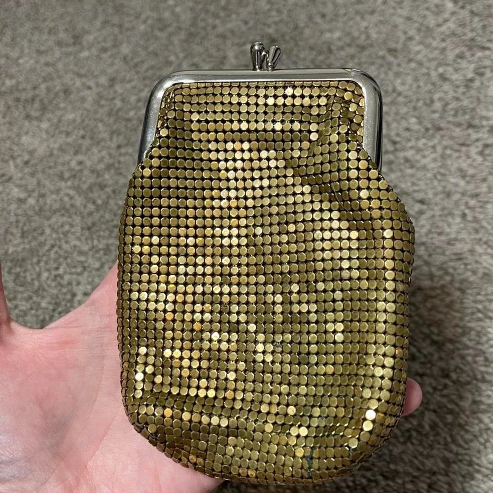 vintage gold sequin mesh coin purse with silver clasp closure
